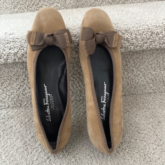 Salvatore Ferragamo Shoes - Picture 8 of 9